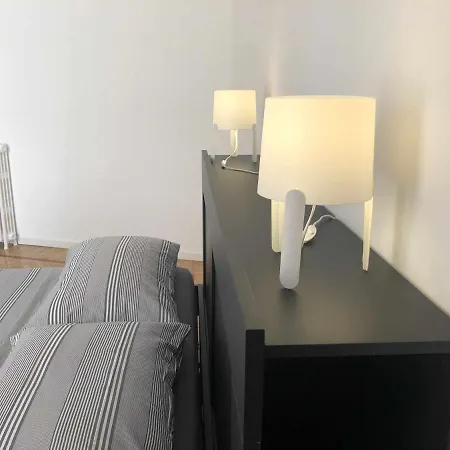 Trilocale Centralissimo In Locazione A דירה